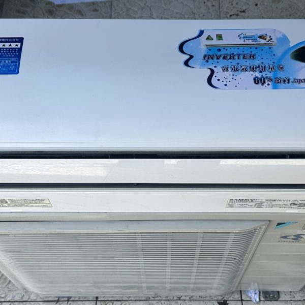 Máy lạnh cũ DAIKIN 1.5hp inverter gas R32 mẫu mới đời cao